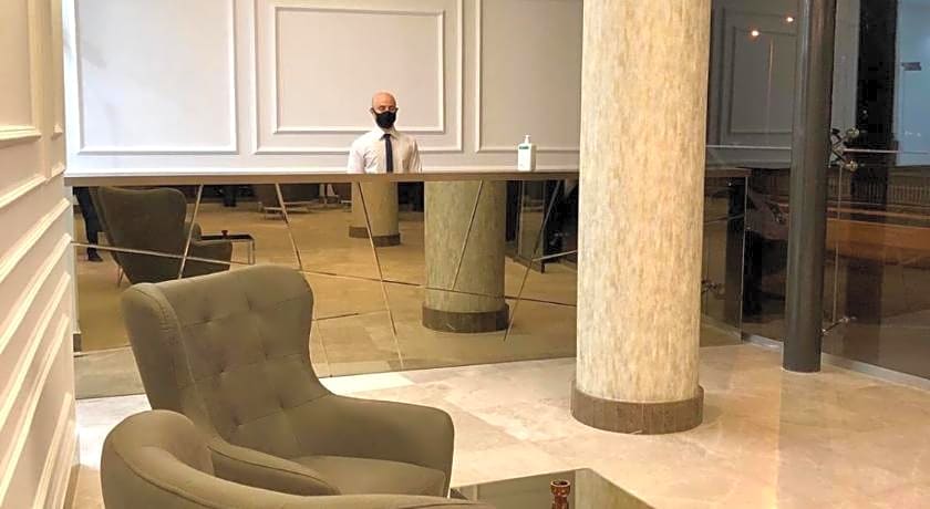 LE LUXE suites hotel SPA