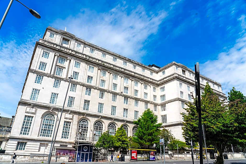 Britannia Adelphi Hotel