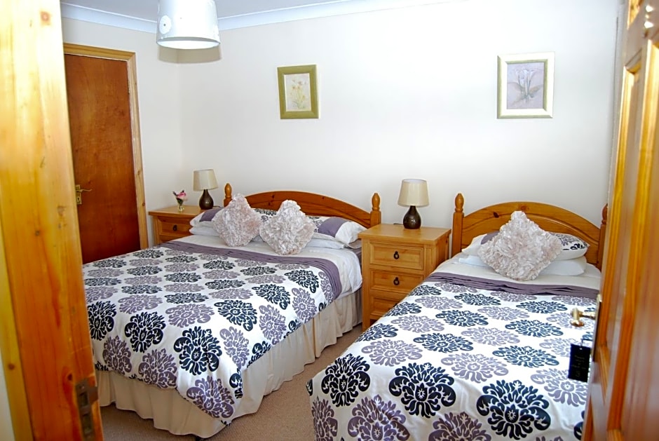 The Ocean Wave Bed & Breakfast