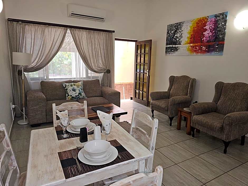 Ndiza Lodge and Cabanas