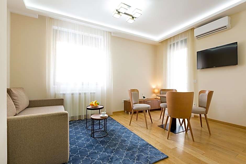 Prime Hotel Garni