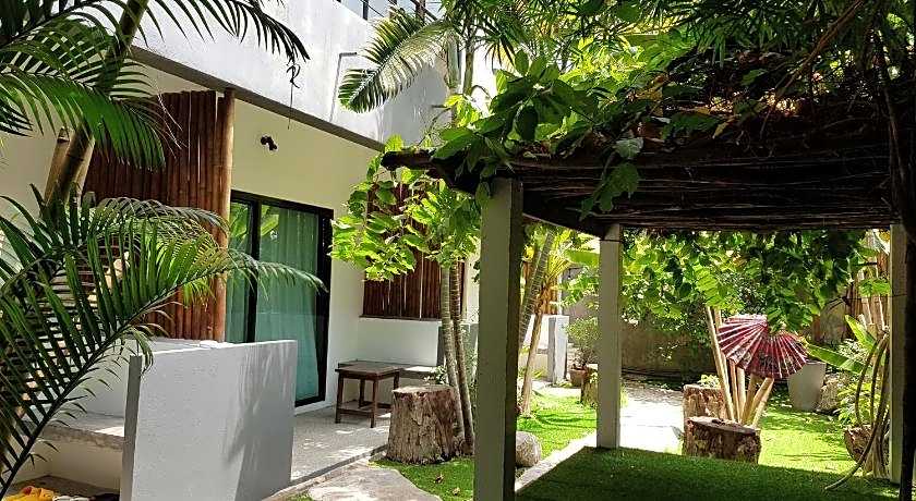 Sairee Sairee Guesthouse