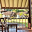 Arys Lagoon Bungalow & Hotel