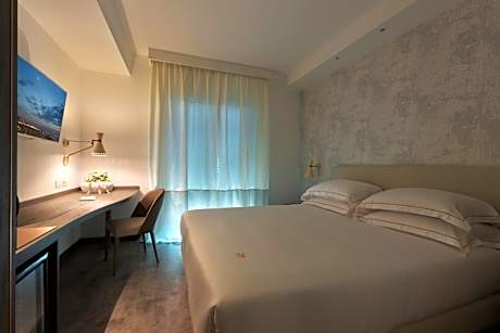 King Room with City View