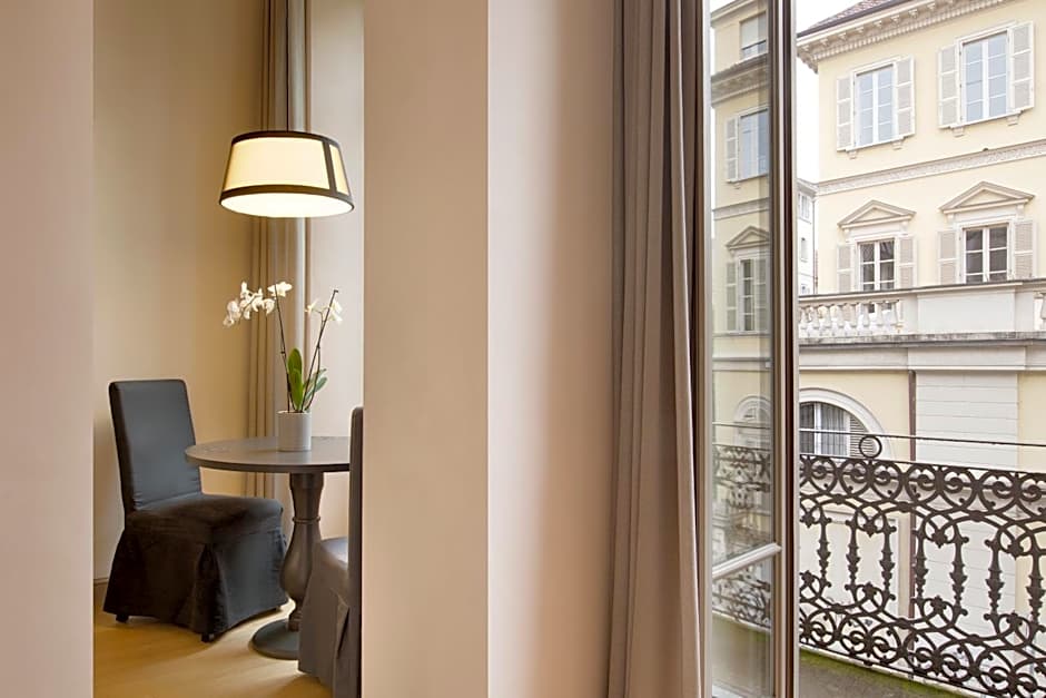 Opera35 Boutique Hotel