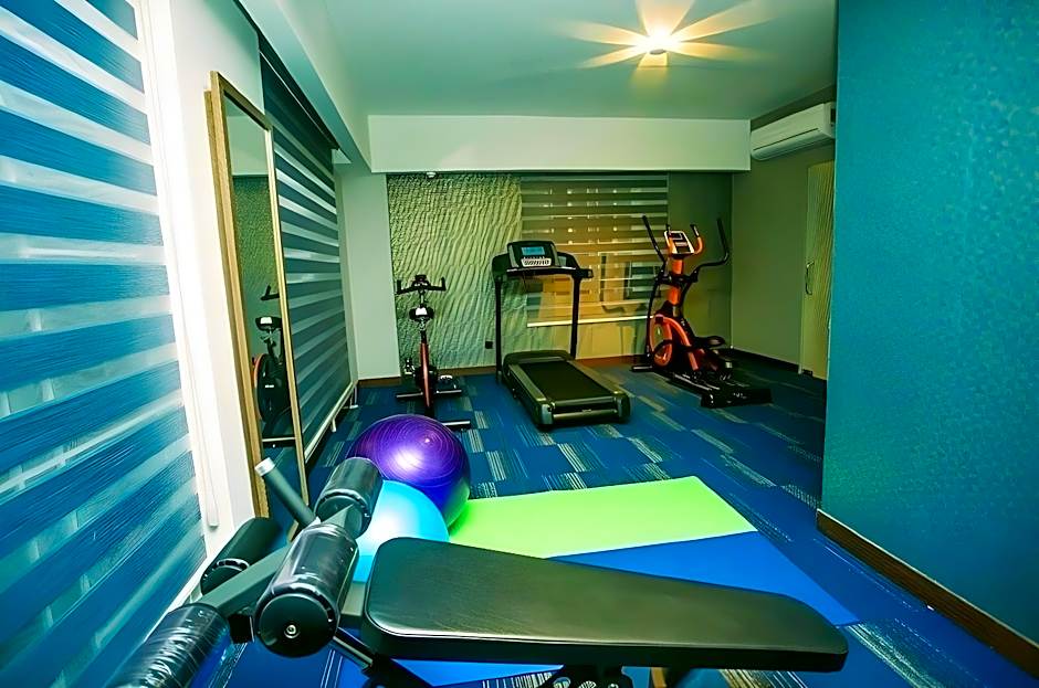 Hotel Omni Residency