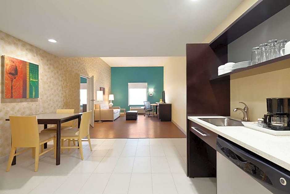 Home2 Suites By Hilton El Paso Airport