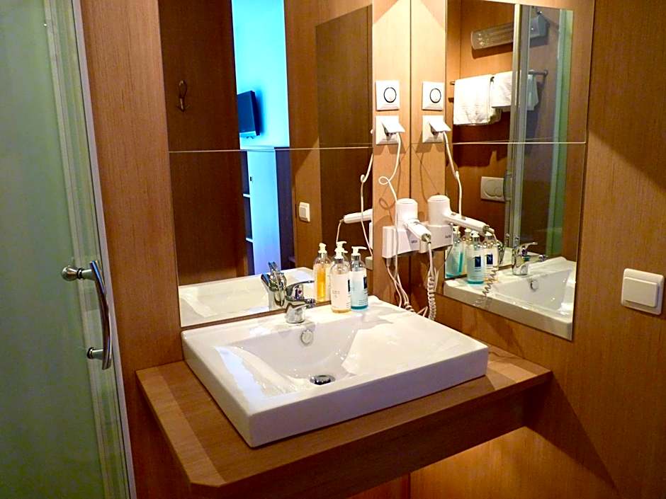 Hotel Blie, Bed & Breakfast, Self Check-in