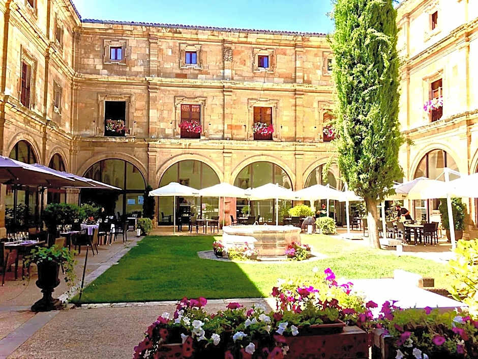 Hotel Real Colegiata San Isidoro