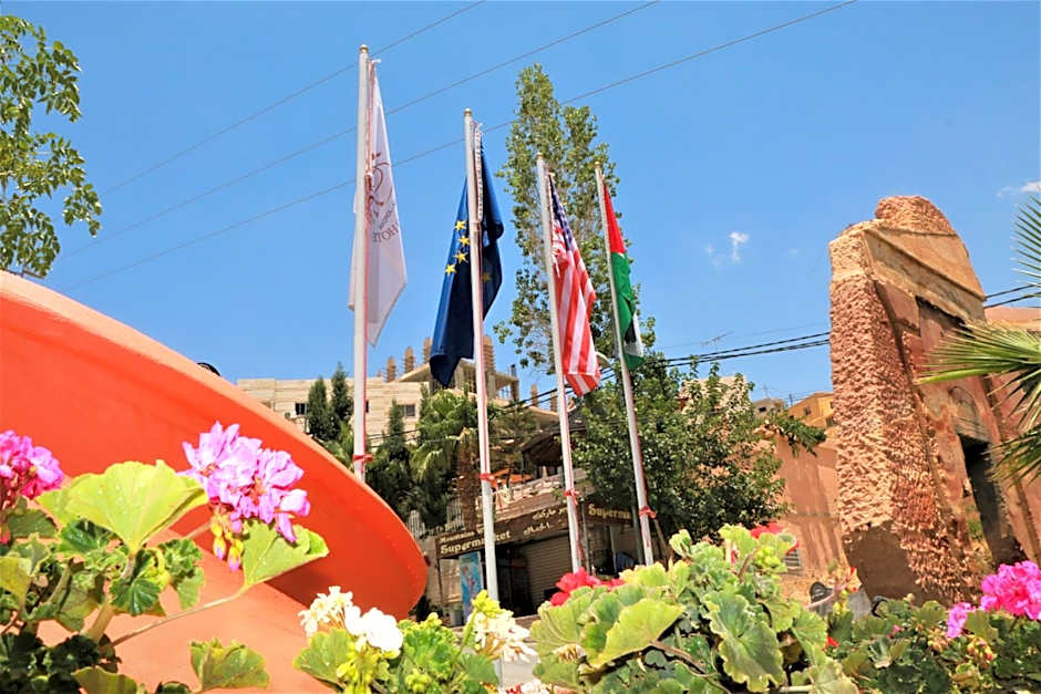 Silk Road Hotel