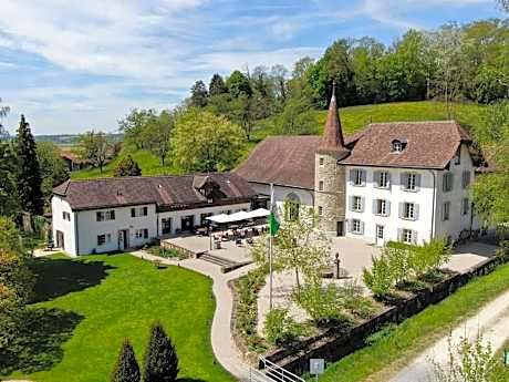 Chateau Salavaux