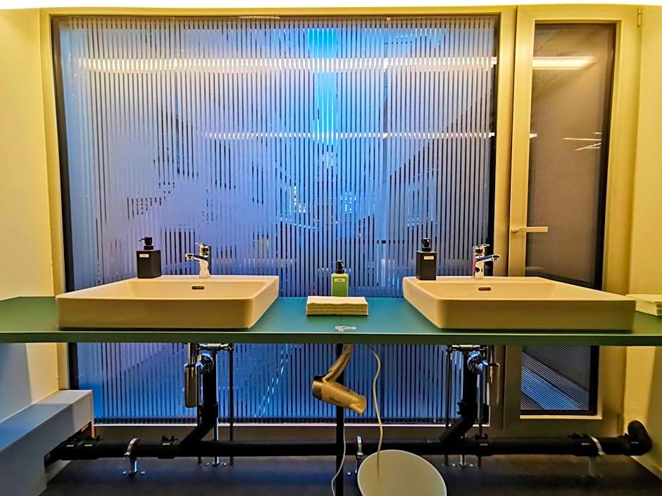 Green Marmot Capsule Hotel Zürich