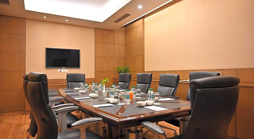 Savoy Suites-Greater Noida