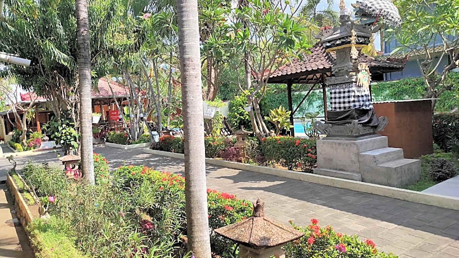 Keyani Bungalows