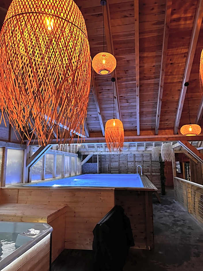 Domki Złote Piaski Kryty Basen Sauna Jacuzzi