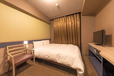 2 Adjoining Double Rooms without Cleaning Service - Non-Smoking