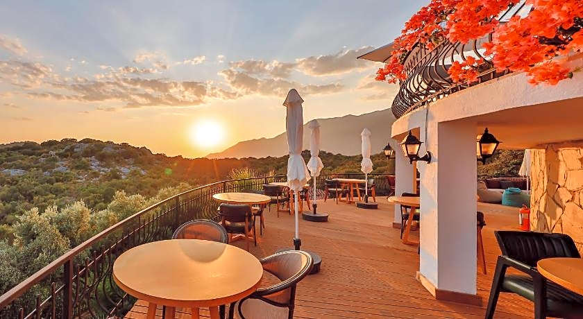 Hill House Adult Only