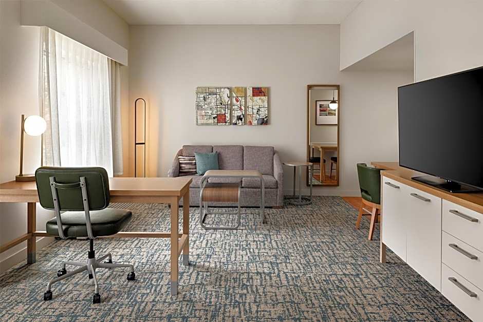 Homewood Suites by Hilton Minneapolis-New Brighton
