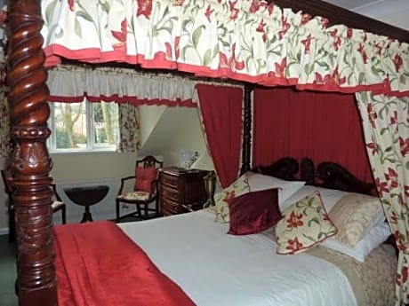 Premium Double Room with Four Poster Bed