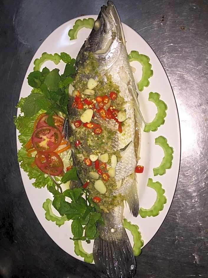 จอมเมือง Motel