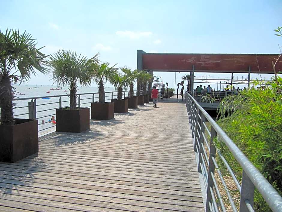 Pannonia Tower Hotel