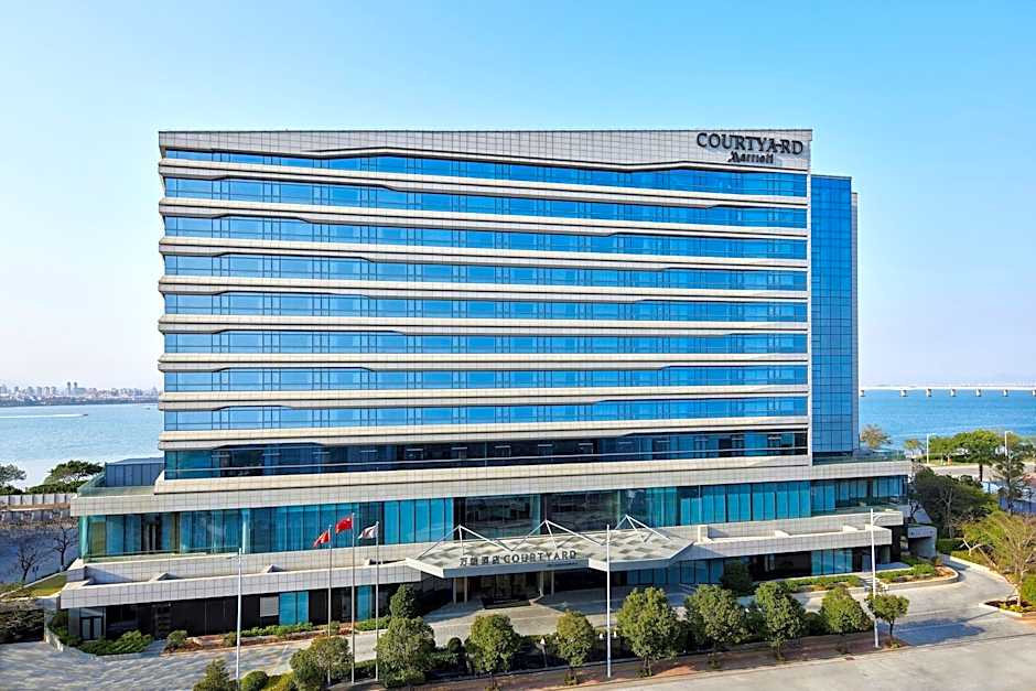 Courtyard by Marriott Xiamen