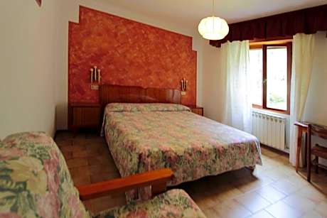 Economy Double or Twin Room