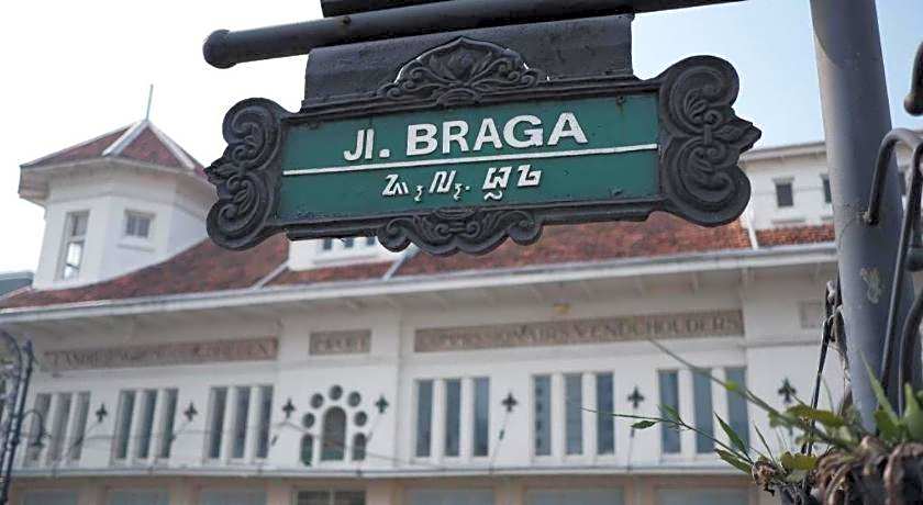 Collection O 31 The Batik Bed And Coffee Bandung