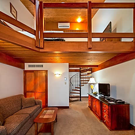 Loft Suites - King Size Bed