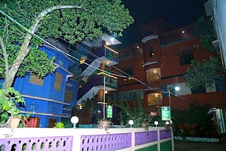 Green Leaf Guest House