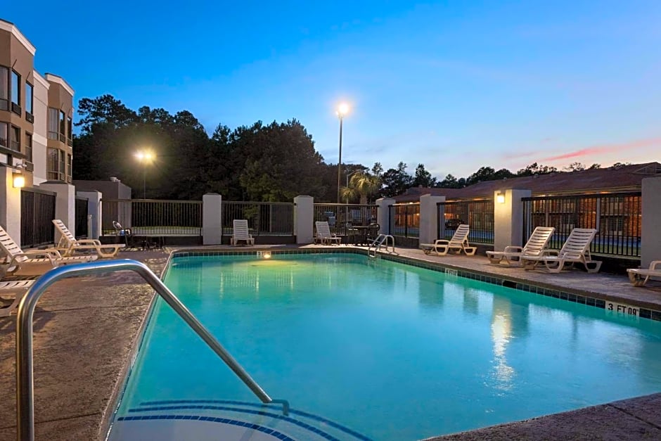 Country Inn & Suites by Radisson, Florence, SC