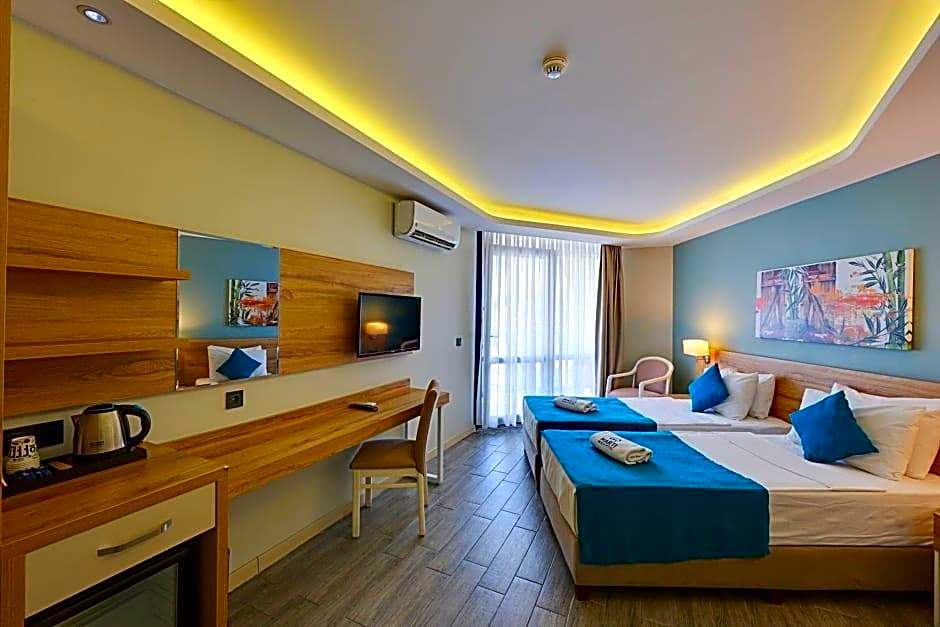Marti Beach Hotel