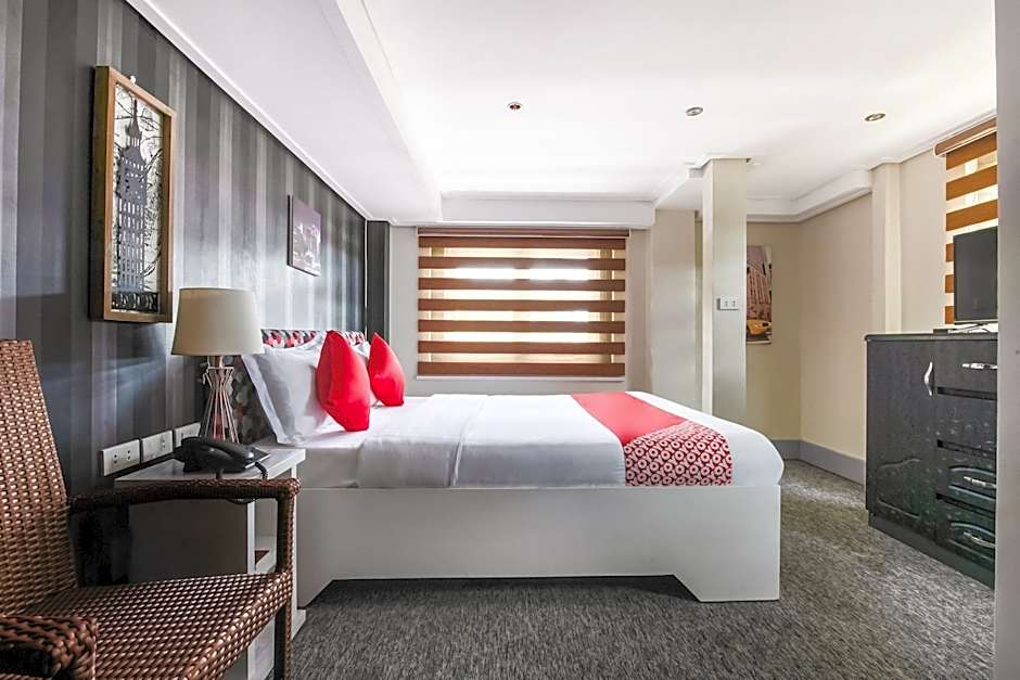 Sunset View Ridge Residences