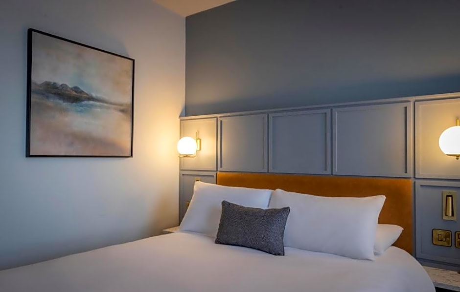 Leonardo Hotel Galway - Formerly Jurys Inn