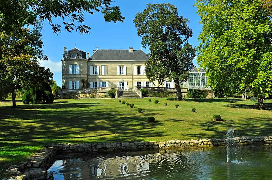 Chateau Carbonneau