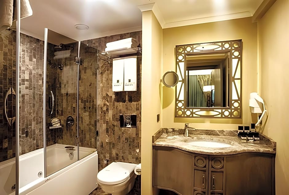 Cadence Design Hotel