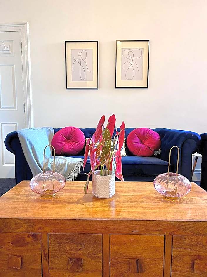 Centrally Located Apartment-free Parking