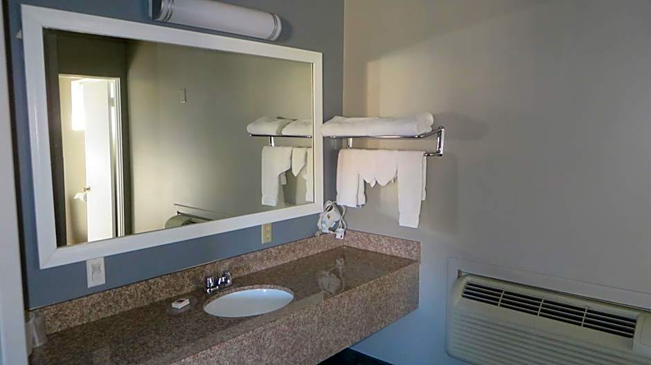Hotel Salina Beaumont CA