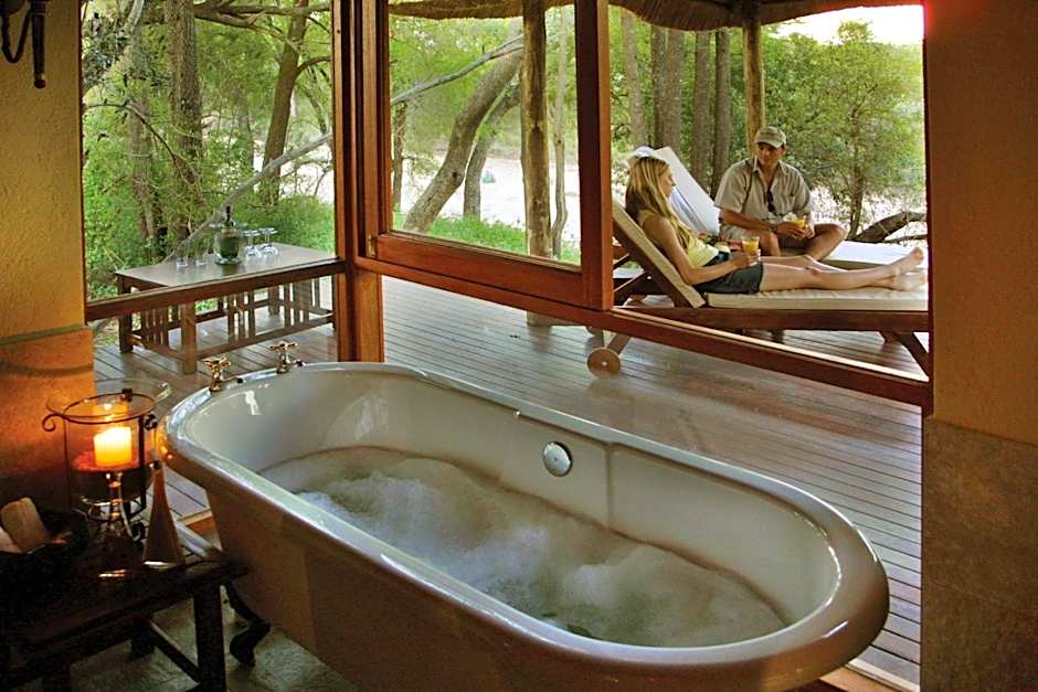 Imbali Safari Lodge