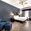 Best Western Plus Lake Dallas Inn & Suites