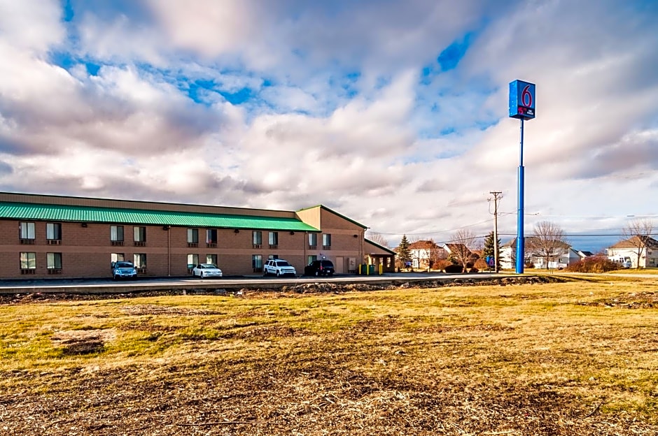 Motel 6-Lansing, IL - Chicago South