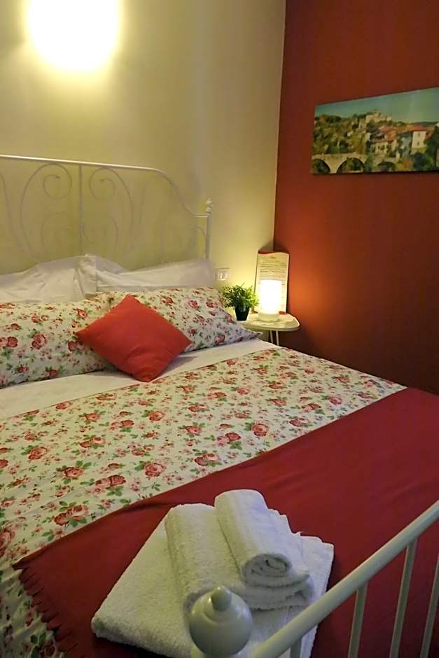 B&B Il Tempo Del Vento in front of the Castle