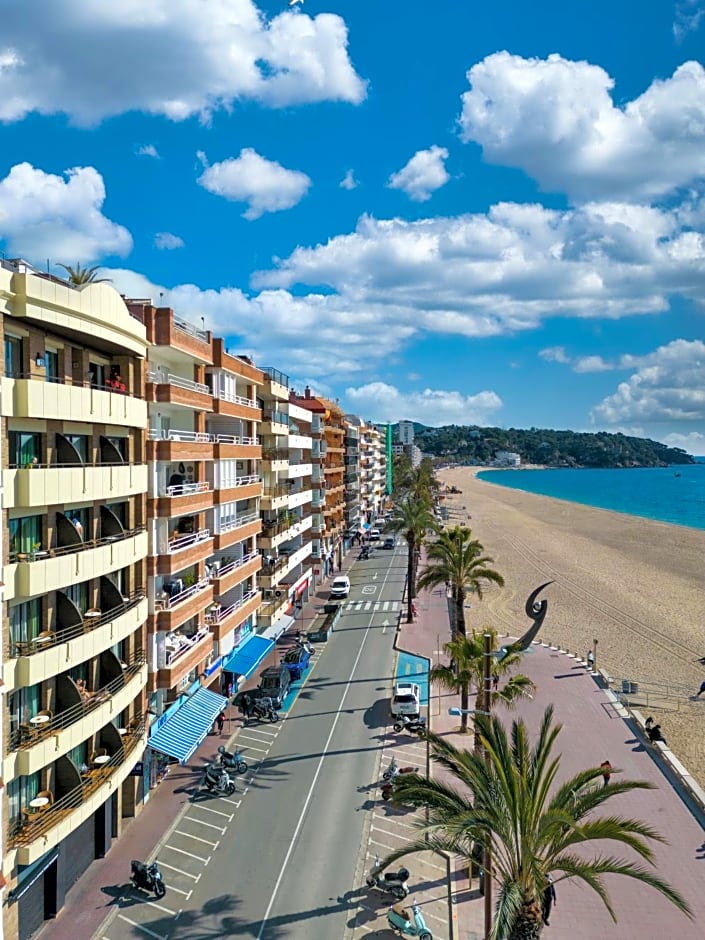 Almirall Apartaments