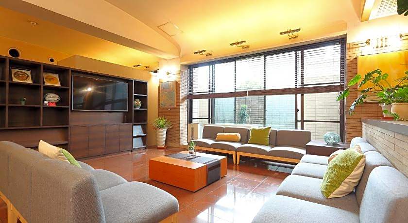 Plaza Hotel Toyota
