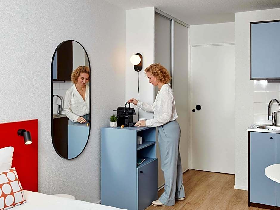 Adagio Access Paris Vanves Porte De Versailles Aparthotel