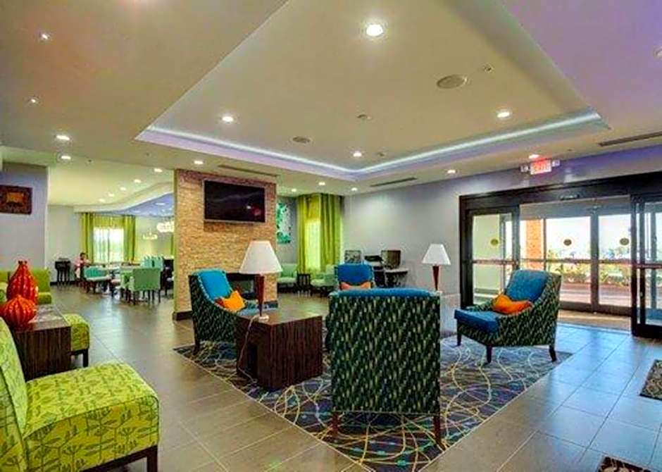 Comfort Inn & Suites