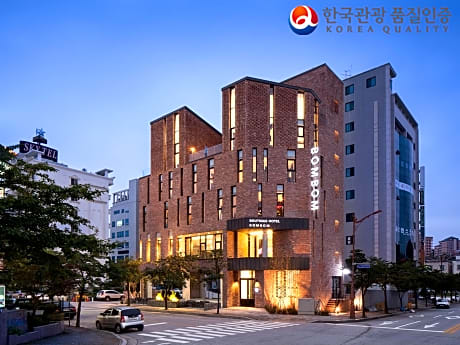 Gangneung Boutique Hotel Bombom