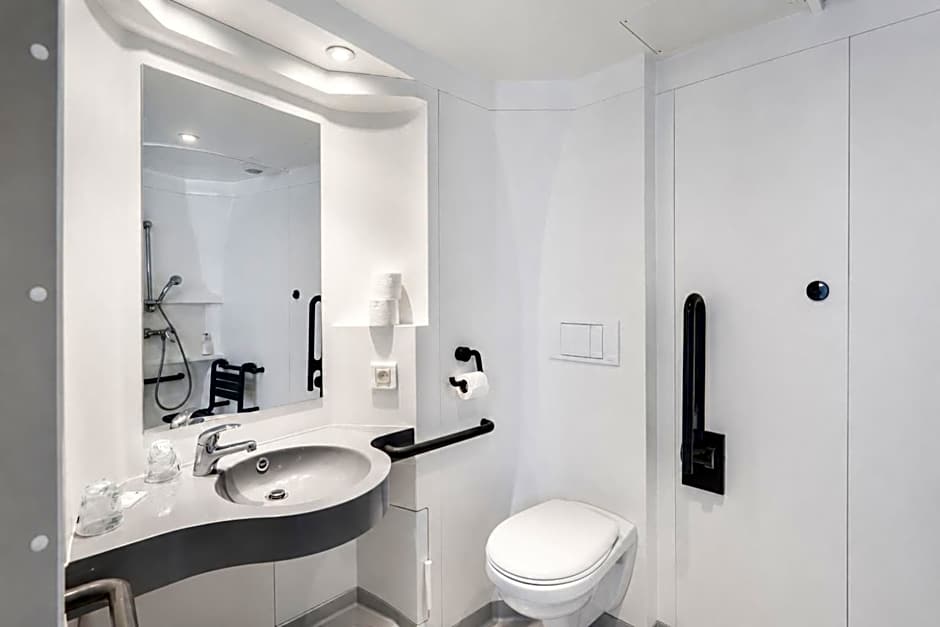First Inn Hotel Paris Sud Les Ulis