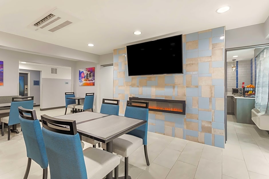 Best Western Plus Magnolia Inn  Suites