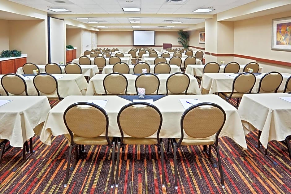 Holiday Inn Express Sumner By IHG